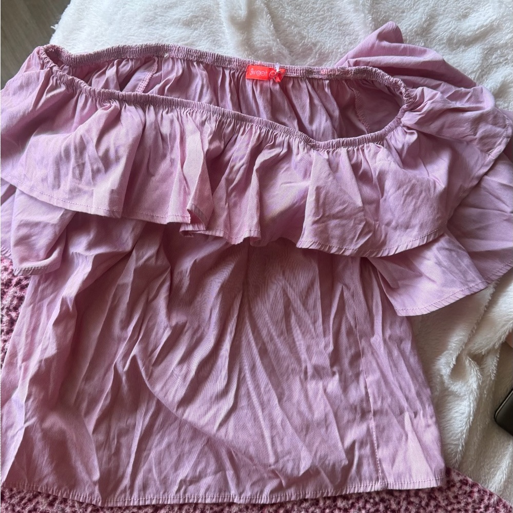 Women's Off-Shoulder Ruffle Top - Picture 2 of 6